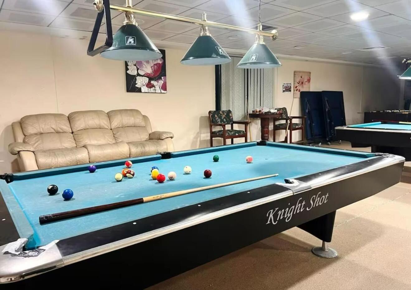 Homestay Rest Partition In Tecom Near Metro Dubai